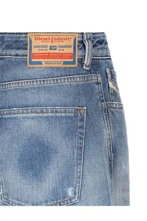 DIESEL Abbigliamento,Jeans Jeans dritti D-Sire 1996 blu medio 