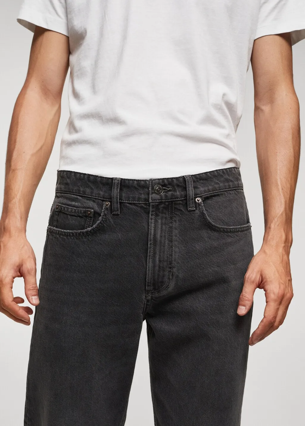 Jeans tapered-fit lavaggio scuro